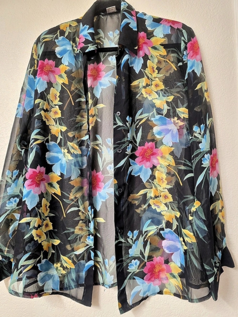 Floral Button Down Shirt in Black & Multicolor Size XL15